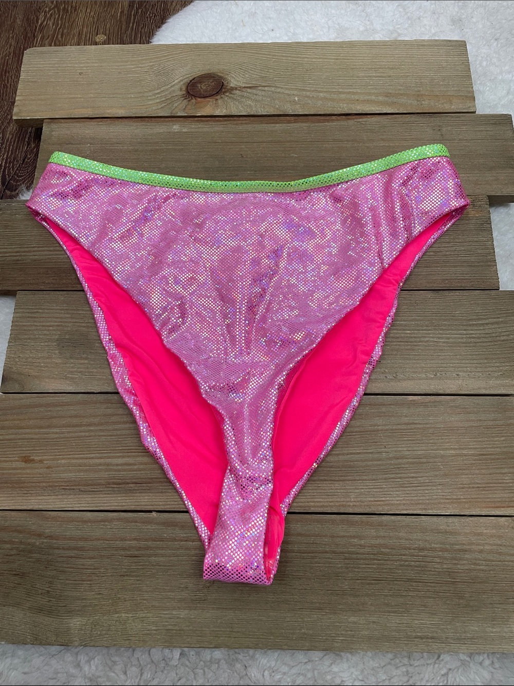 Revibe Dippin Daisys NWT Fuse Bottoms Pink
